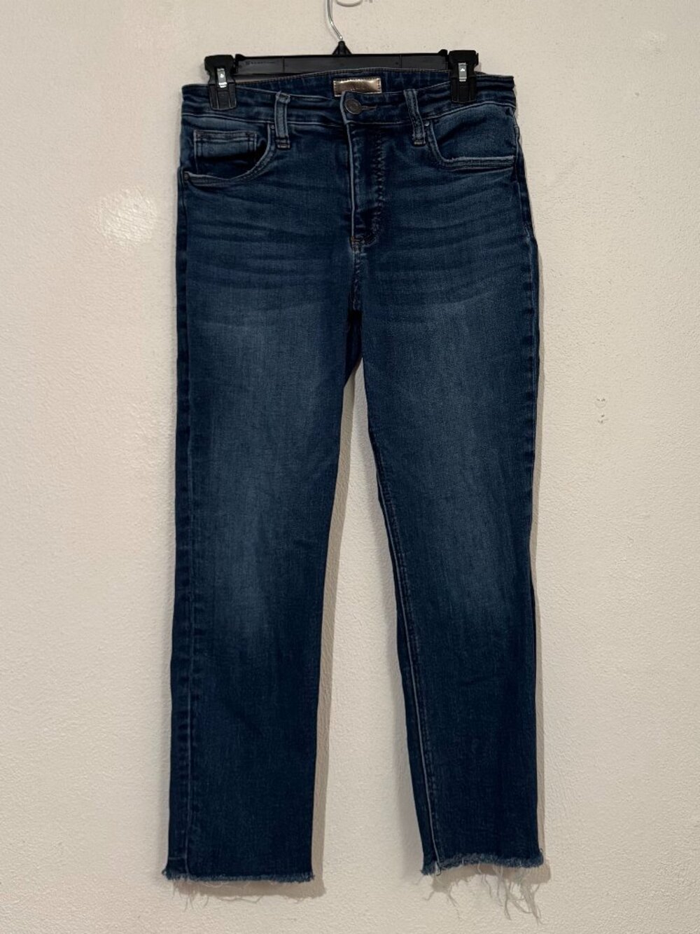 KUT From The Kloth Dark Wash Raw‑Hem Jeans – Size 4P